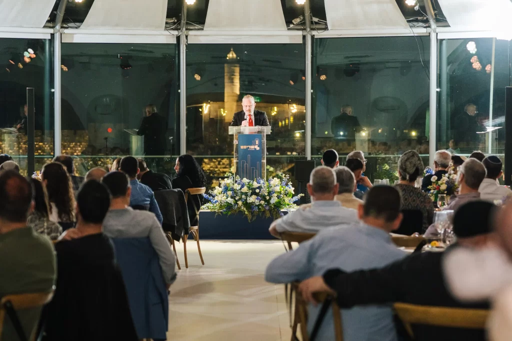 שריסט מהנדסים בע"מ 30 שנות מצוינות