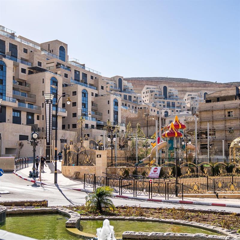גבעת זאב מערב